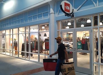 south-carolina/north-charleston/shop/the-north-face-tanger-outlets-at-charleston