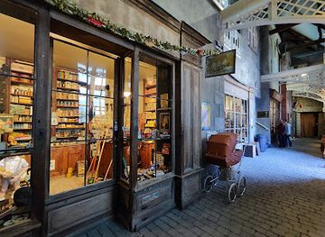 france/pays-de-la-loire/shop/musee-aux-anciens-commerces