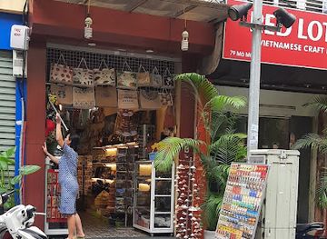 vietnam/hanoi/shop/vietnamese-craft-store