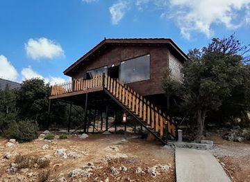 jordan/ajloun-highlands/shop/ajloun-wooden-hut
