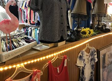 colorado/mesa-verde-national-park/shop/ladawn-s