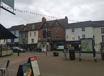 united-kingdom/monmouthshire/shop/la-piazza