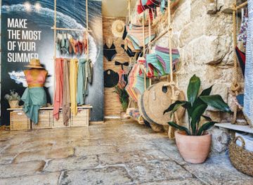 croatia/hvar/shop/more-beachwear-store