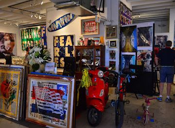 florida/gold-coast/shop/walt-grace-vintage