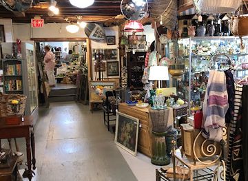 new-jersey/mountain-creek-ski-resort/shop/the-lafayette-mill-antiques-center
