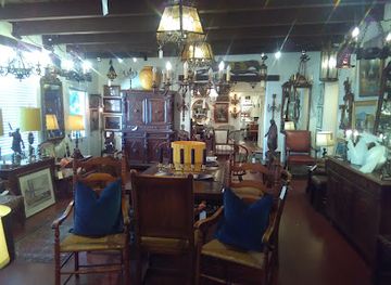 arizona/tucson/shop/adobe-house-antiques