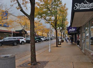 michigan/st-joseph/shop/elephant-s-breath-antiques
