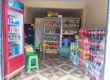 bolivia/uyuni/shop/av-arce-489