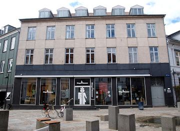 denmark/slagelse/shop/kings-and-queens