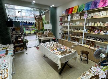 vietnam/da-nang/shop/outstanda-handcraft-local-handmade-gift-shop