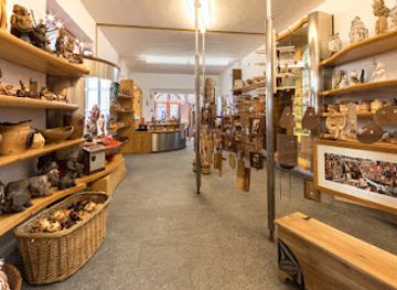 italy/aosta-valley/shop/l-artisana-boutique-di-aosta