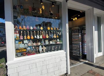 california/laguna-beach/shop/things-carats