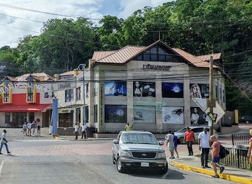 jamaica/south-coast/shop/the-harbour-shops