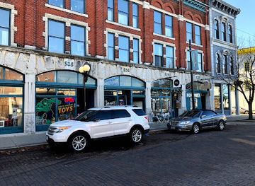 ohio/dayton/carillon-historical-park/shop/mike-s-vintage-toys