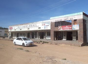 zimbabwe/mashonaland-central/shop/gweshe-shopping-centre