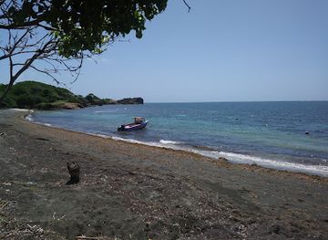 grenada/carriacou-and-petite-martinique/shop/mt-pleasant