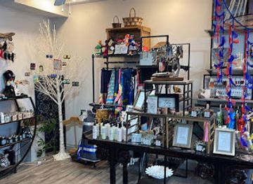 canada/saskatoon/shop/indigenous-artisan-gift-shop-gallery-by-twig-squirrel