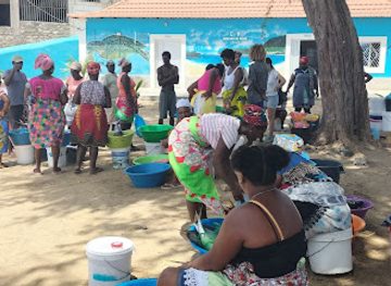 cabo-verde/praia-do-tarrafal/shop/mercado-de-peixe