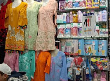 pakistan/karachi/shop/moona-s-unique-garments-shop