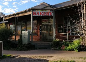 australia/grampians/shop/halls-gap-bakery
