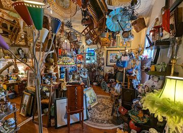 south-carolina/rock-hill/shop/the-painted-attic