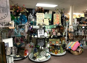 wisconsin/sturgeon-bay/shop/sherry-s-hallmark-shop
