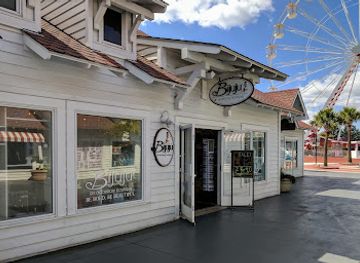 south-carolina/myrtle-beach/downtown-myrtle-beach/shop/bijuju-broadway-boutique