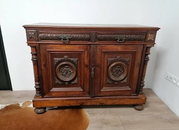 slovakia/podpolanie/shop/manufactura-bazar