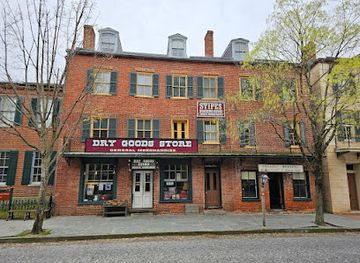 west-virginia/harper-s-ferry/shop/dry-goods-store