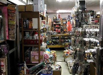 japan/okinawa/shop/ghost-village-action-figure-shop