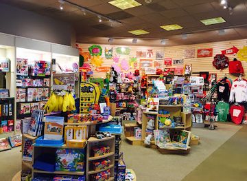 arkansas/little-rock/shop/the-crown-shop