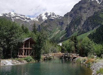 georgia/svaneti/shop/hikers-cafe