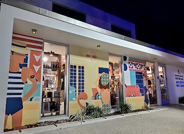 florida/miami-beach/shop/official-art-deco-gift-shop