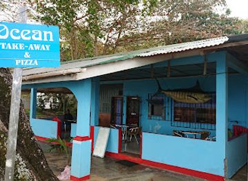 seychelles/ile-aux-vaches-marines/shop/sekaar-port-glaud