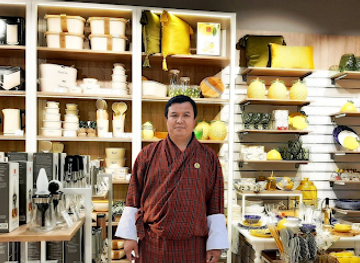 bhutan/sarpang-district/shop/thinley-general-shop-sale-all-crockery-items-cosmetice-grocery-items-and-liquor-jampelling-gelephu