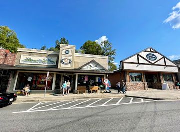 north-carolina/blue-ridge-mountains/shop/blue-ridge-adventure-wear