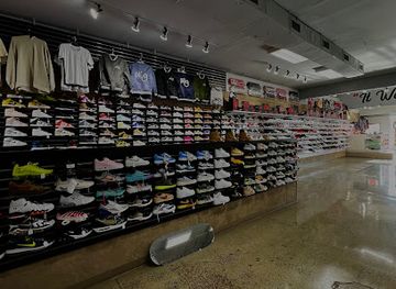 pennsylvania/reading/shop/the-plug