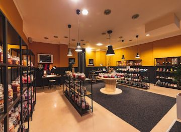 czechia/brno/brno-cernovice/shop/candle-stories