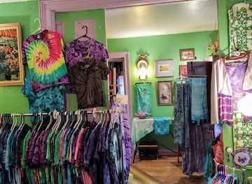 vermont/grand-isle-county/shop/new-dye-handcrafted-tie-dye-garments-housewares