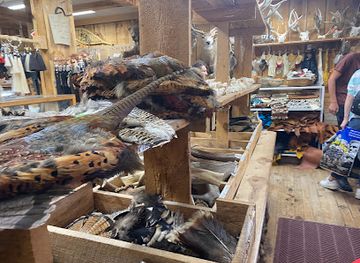 south-dakota/crazy-horse-memorial/shop/claw-antler-hide-co