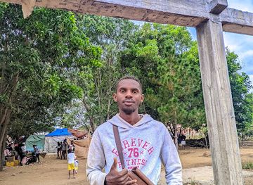 madagascar/alaotra-mangoro/shop/multi-service-et-vente-piece-moto-ranja