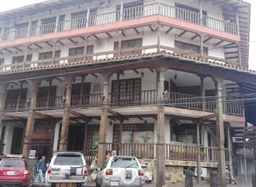 bolivia/llanos-de-moxos/shop/7-calles-shopping-mall