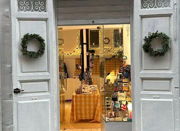 spain/madrid/malasana/shop/peseta-tienda-malasana