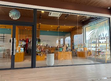 maldives/gan-island/shop/authentic-maldives-addu-city