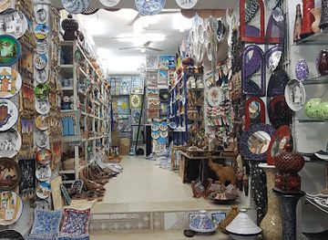 tunisia/the-sahel/shop/habib-shop