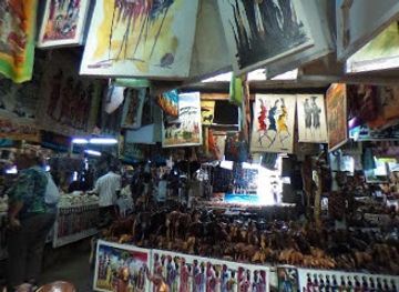 kenya/mount-kenya/shop/mountain-view-curio-shop