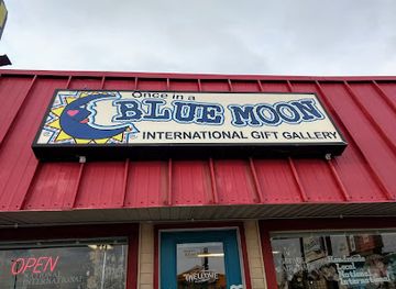 illinois/springfield/shop/once-in-a-blue-moon-international-gift-gallery