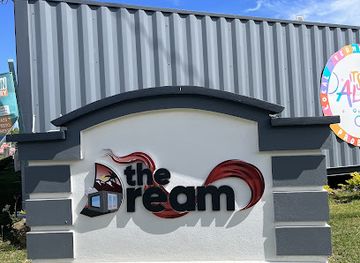 saint-lucia/gros-islet-quarter/shop/the-dream-shopping-complex