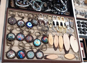 iraq/dohuk/shop/azad-gift-shopp