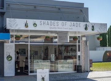 new-zealand/west-coast/shop/shades-of-jade